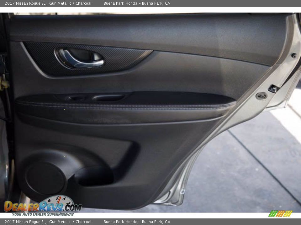 Door Panel of 2017 Nissan Rogue SL Photo #31