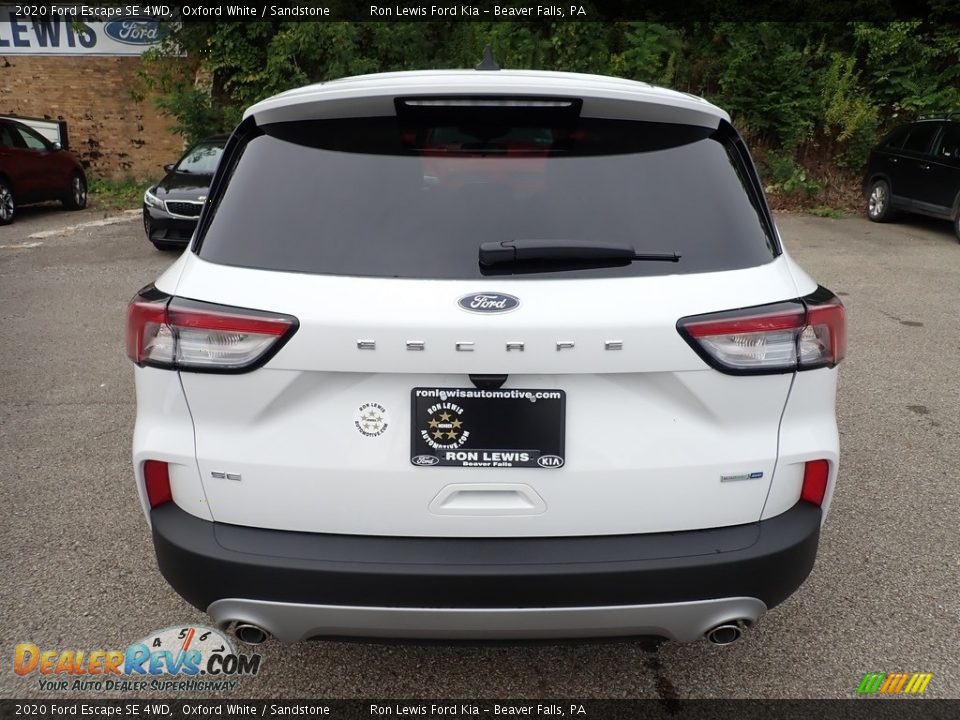 2020 Ford Escape SE 4WD Oxford White / Sandstone Photo #8