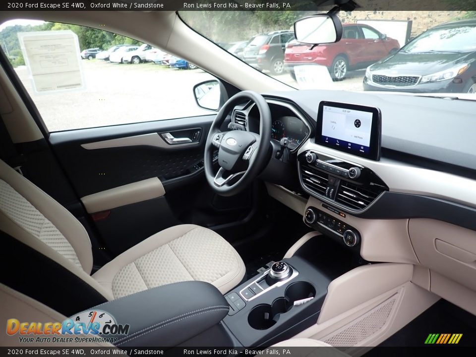 2020 Ford Escape SE 4WD Oxford White / Sandstone Photo #12