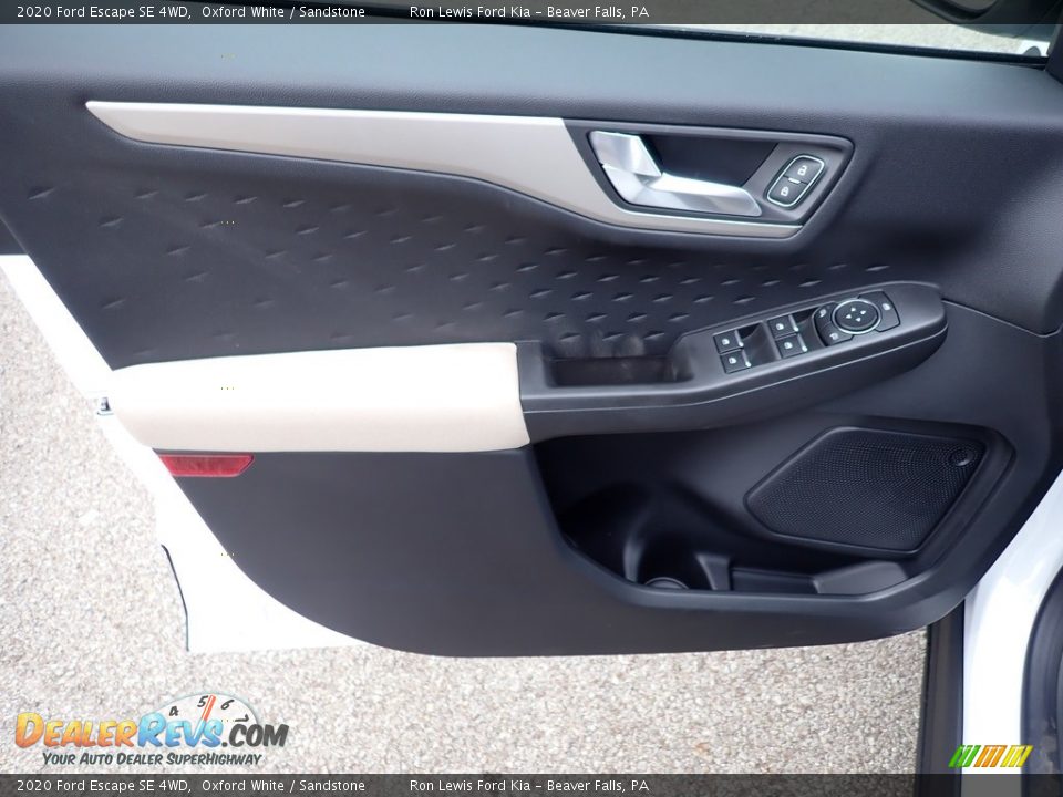 2020 Ford Escape SE 4WD Oxford White / Sandstone Photo #14