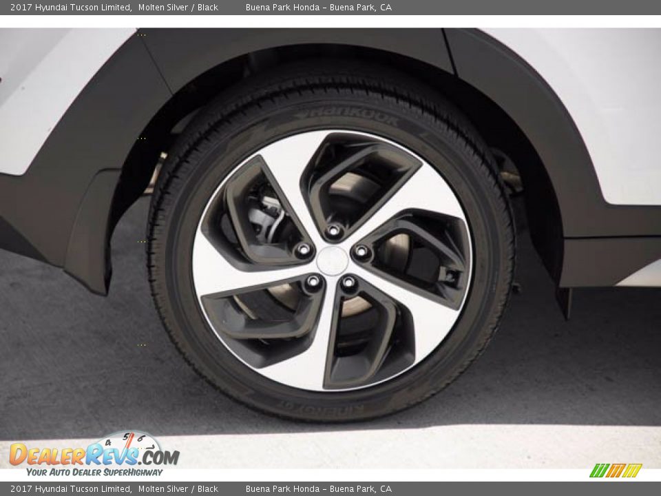 2017 Hyundai Tucson Limited Molten Silver / Black Photo #36