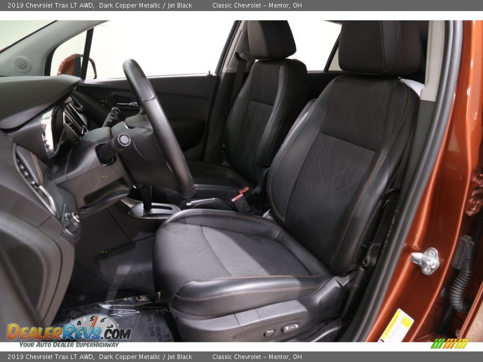 Front Seat of 2019 Chevrolet Trax LT AWD Photo #5
