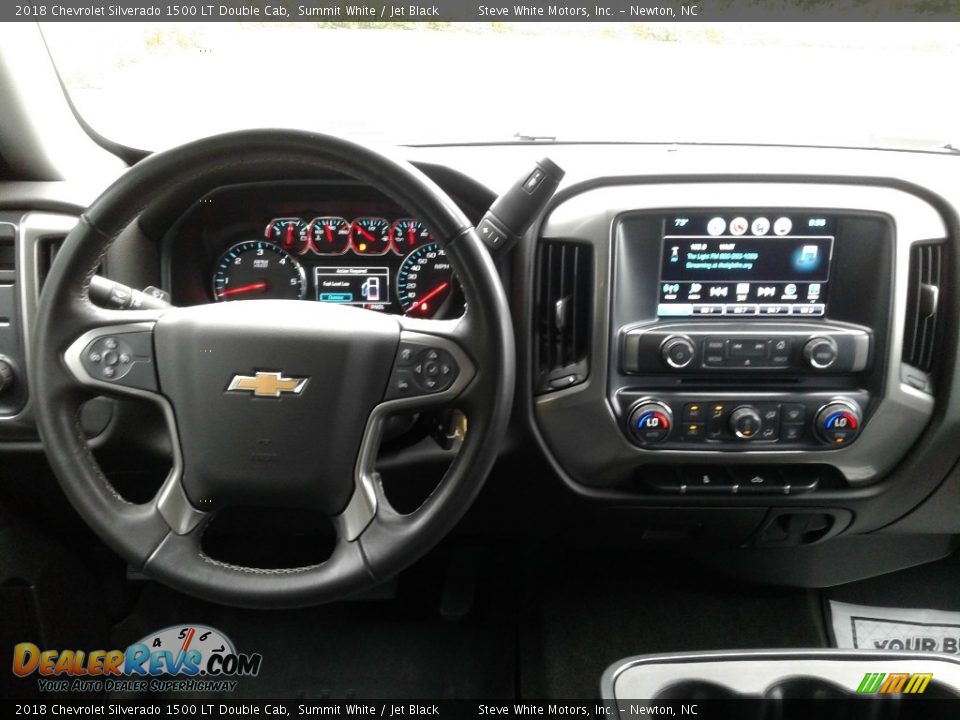 Dashboard of 2018 Chevrolet Silverado 1500 LT Double Cab Photo #21