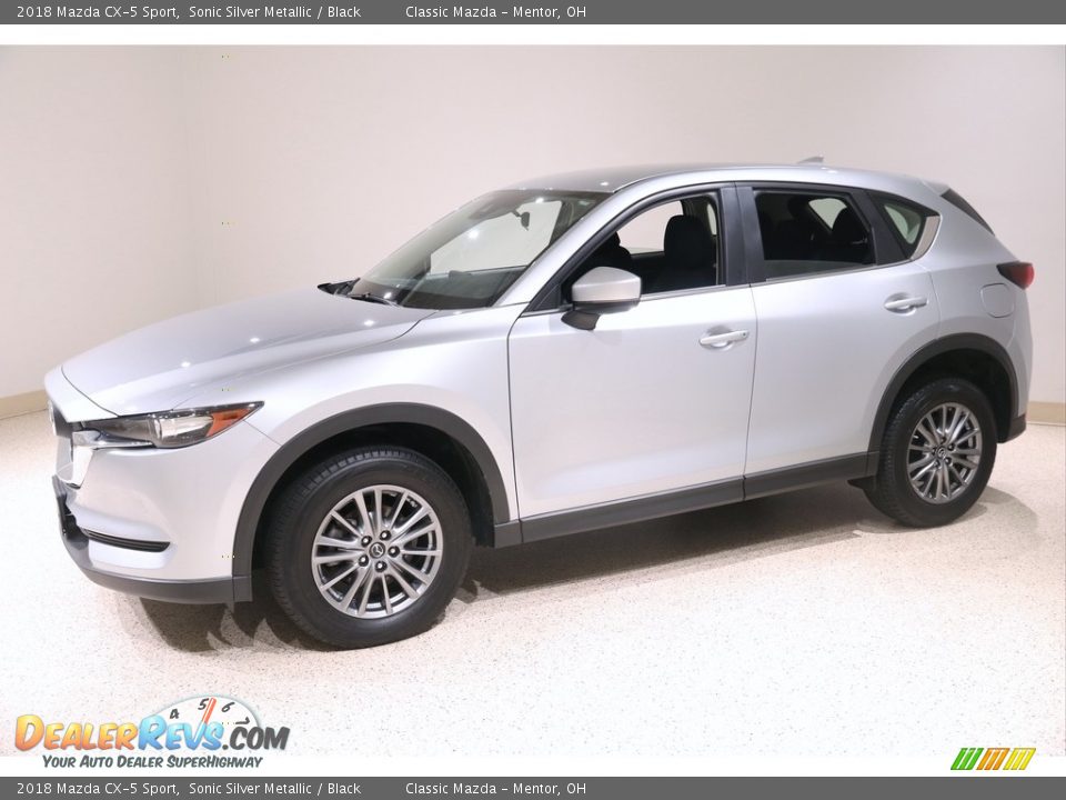 Front 3/4 View of 2018 Mazda CX-5 Sport Photo #3