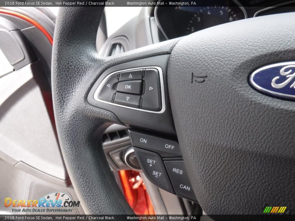 2018 Ford Focus SE Sedan Hot Pepper Red / Charcoal Black Photo #21