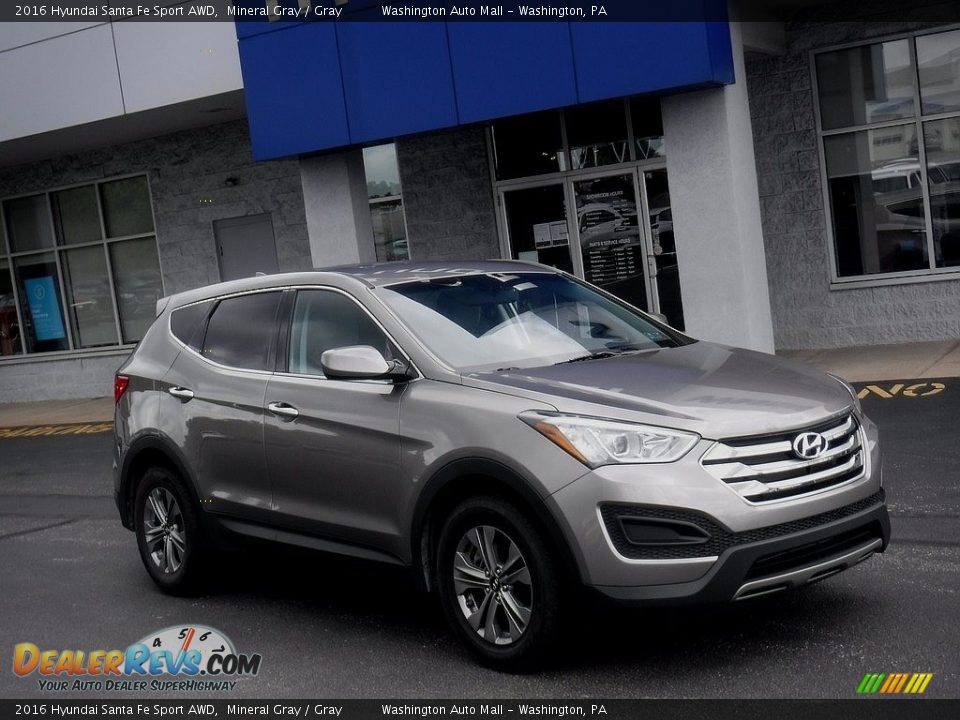 Front 3/4 View of 2016 Hyundai Santa Fe Sport AWD Photo #1