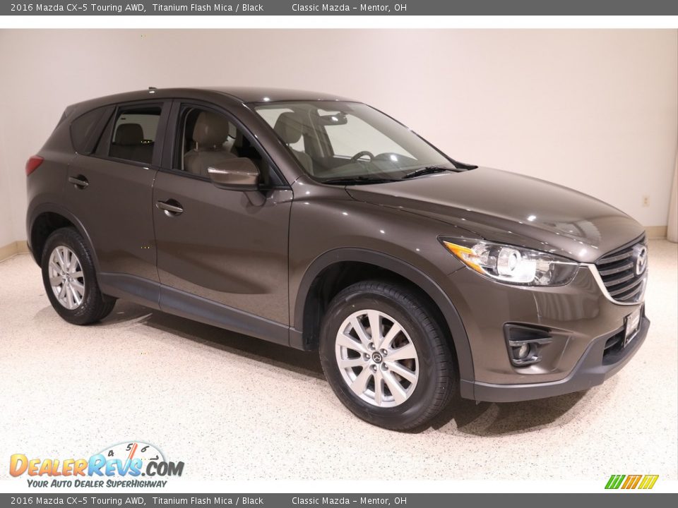 Front 3/4 View of 2016 Mazda CX-5 Touring AWD Photo #1