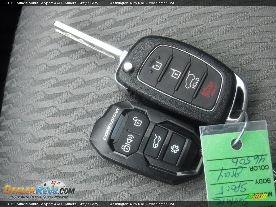 Keys of 2016 Hyundai Santa Fe Sport AWD Photo #25