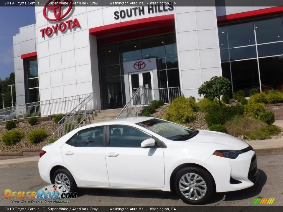 2019 Toyota Corolla LE Super White / Ash/Dark Gray Photo #2