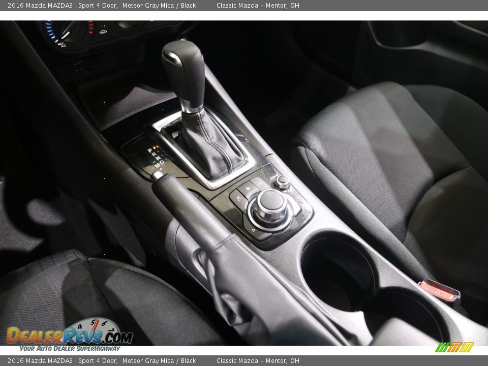 2016 Mazda MAZDA3 i Sport 4 Door Shifter Photo #11