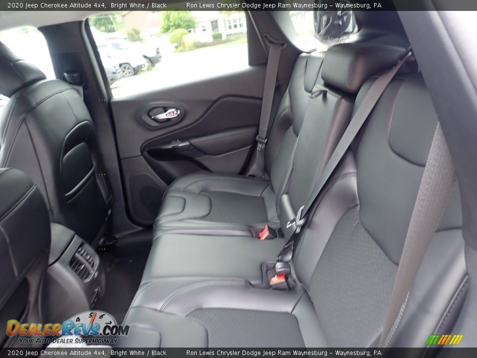 2020 Jeep Cherokee Altitude 4x4 Bright White / Black Photo #11