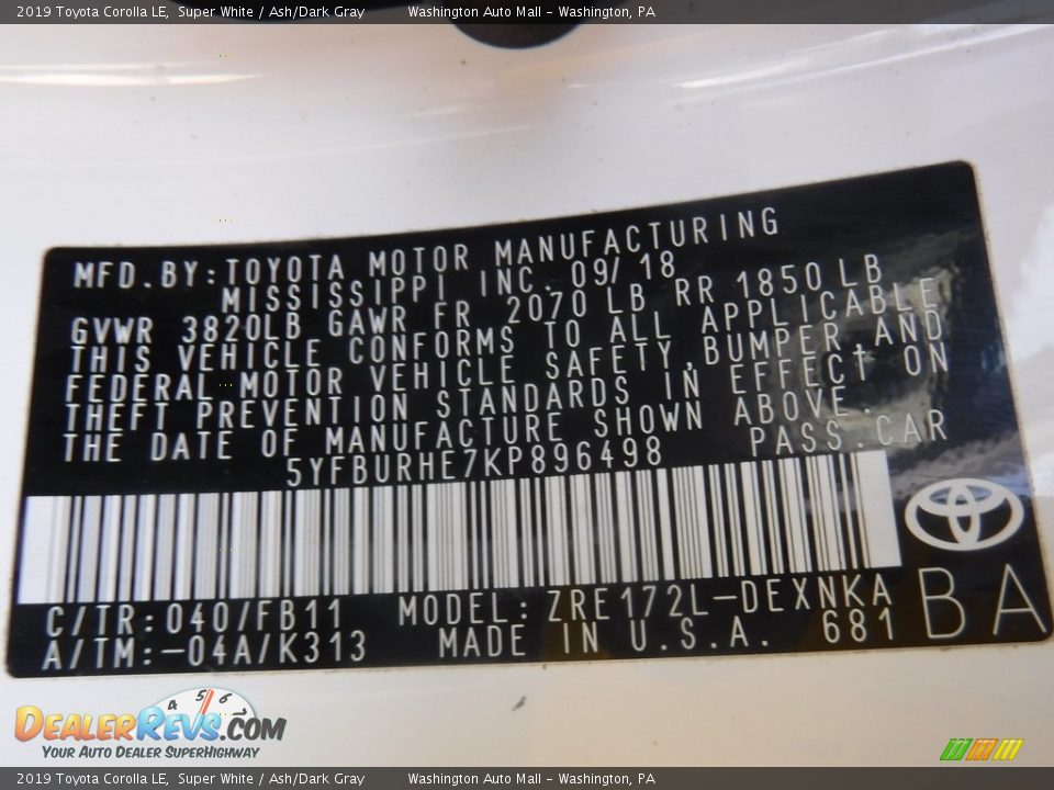2019 Toyota Corolla LE Super White / Ash/Dark Gray Photo #24