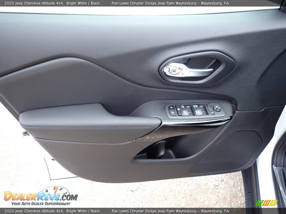 2020 Jeep Cherokee Altitude 4x4 Bright White / Black Photo #13