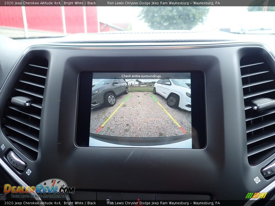 2020 Jeep Cherokee Altitude 4x4 Bright White / Black Photo #17