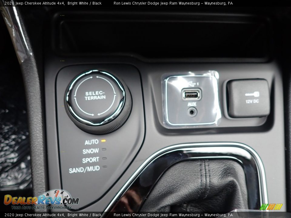 2020 Jeep Cherokee Altitude 4x4 Bright White / Black Photo #20