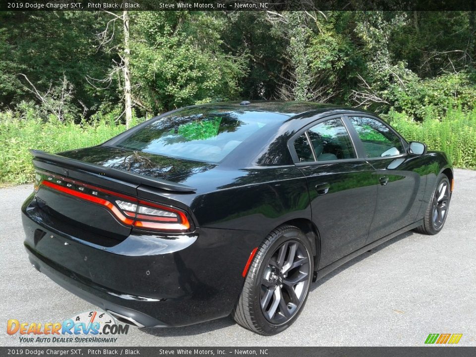 2019 Dodge Charger SXT Pitch Black / Black Photo #6