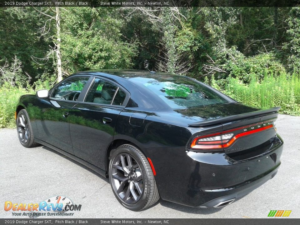 2019 Dodge Charger SXT Pitch Black / Black Photo #8