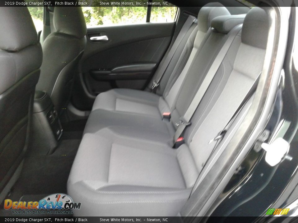 2019 Dodge Charger SXT Pitch Black / Black Photo #13