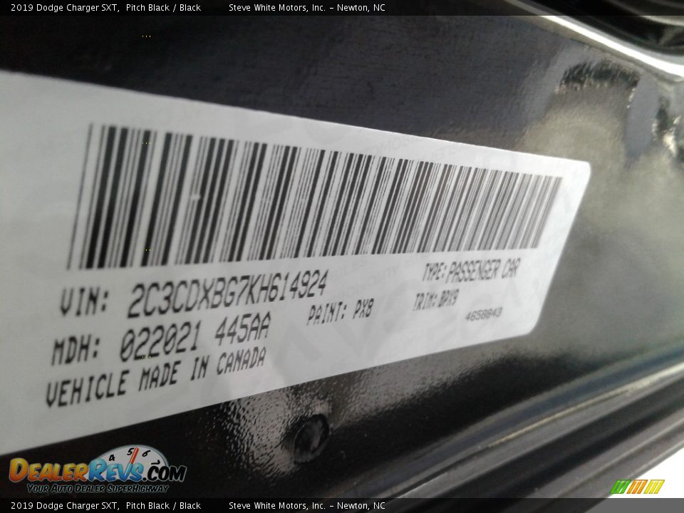 2019 Dodge Charger SXT Pitch Black / Black Photo #27