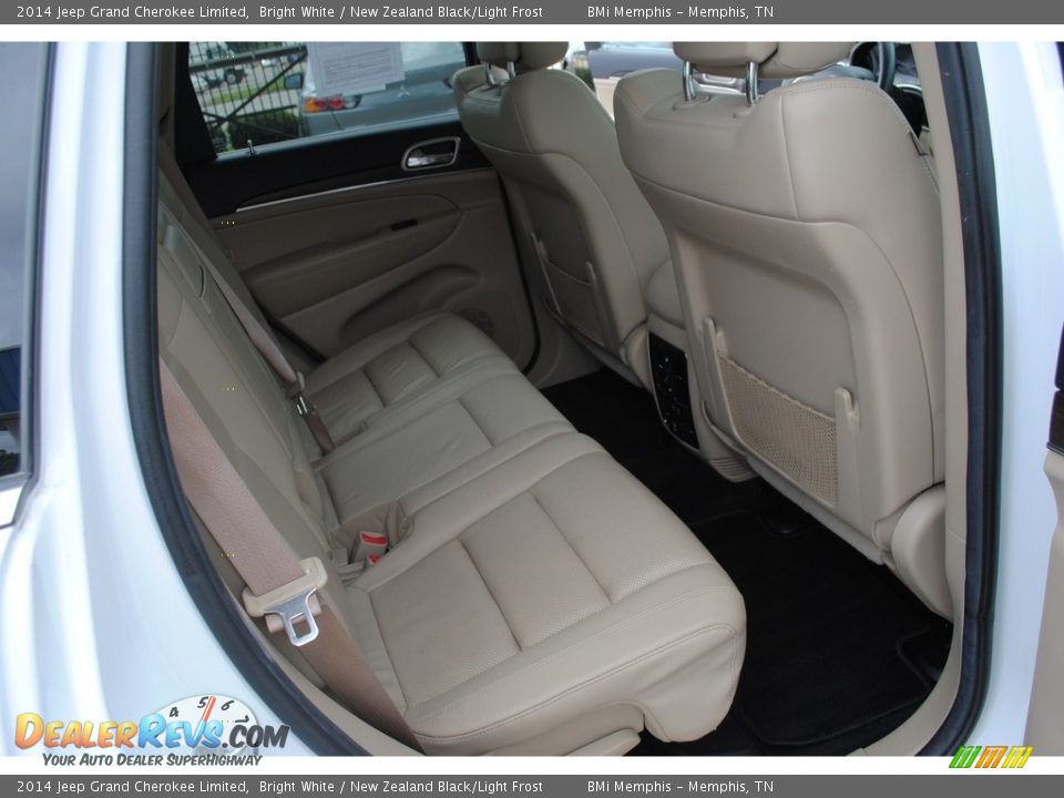 2014 Jeep Grand Cherokee Limited Bright White / New Zealand Black/Light Frost Photo #26