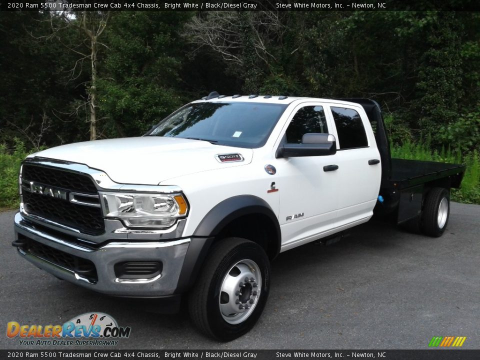 2020 Ram 5500 Tradesman Crew Cab 4x4 Chassis Bright White / Black/Diesel Gray Photo #2