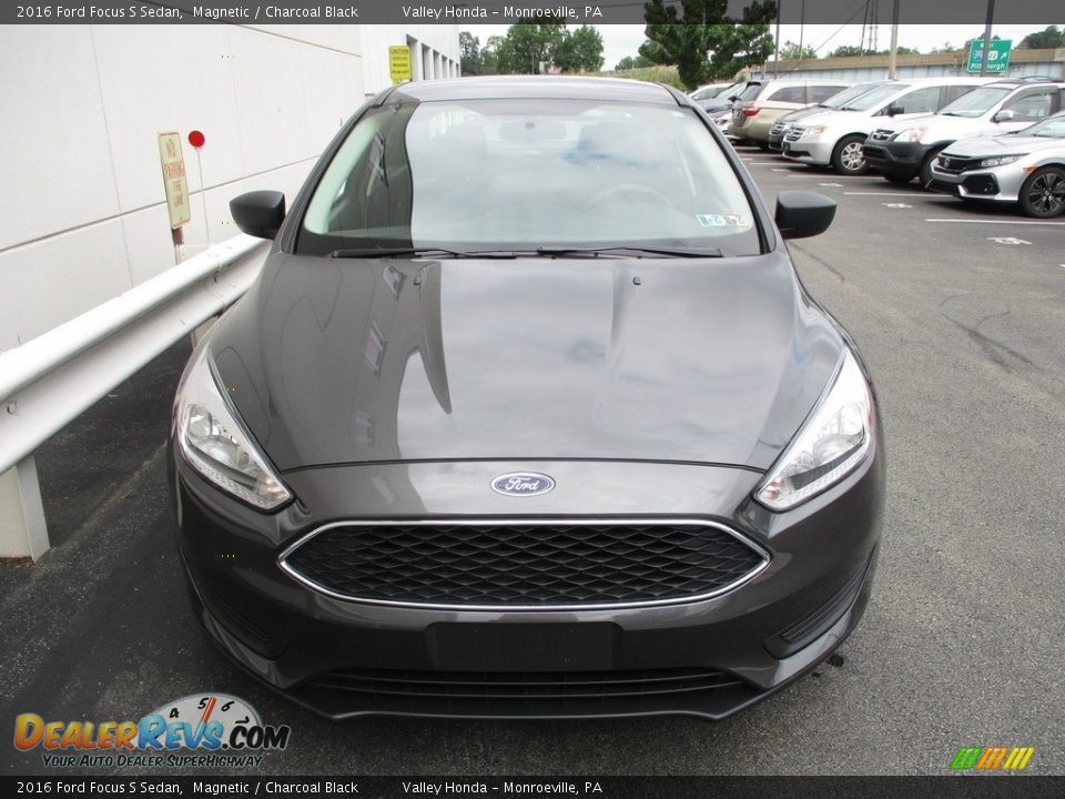 2016 Ford Focus S Sedan Magnetic / Charcoal Black Photo #8