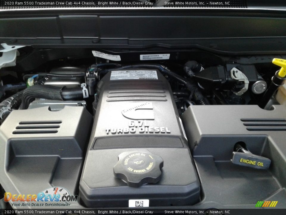 2020 Ram 5500 Tradesman Crew Cab 4x4 Chassis Bright White / Black/Diesel Gray Photo #11