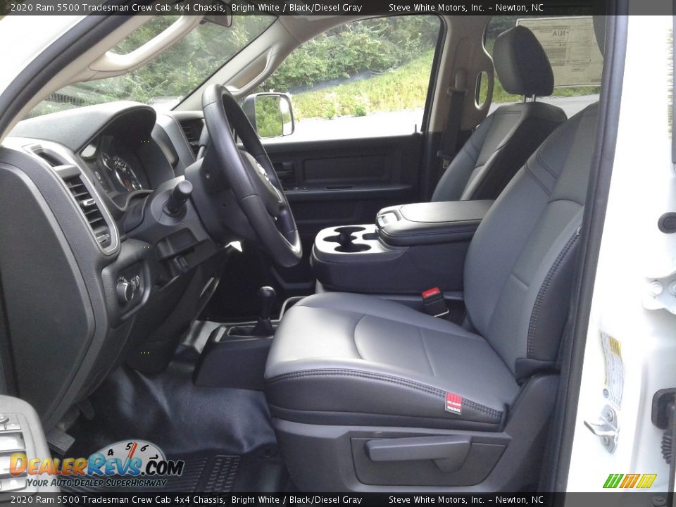 2020 Ram 5500 Tradesman Crew Cab 4x4 Chassis Bright White / Black/Diesel Gray Photo #12