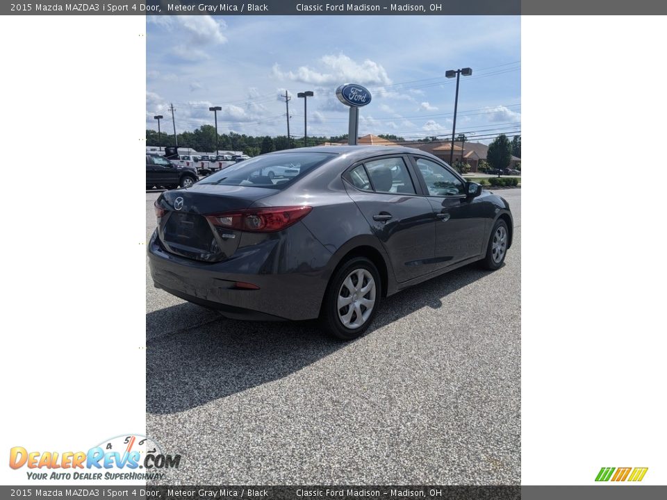 2015 Mazda MAZDA3 i Sport 4 Door Meteor Gray Mica / Black Photo #5