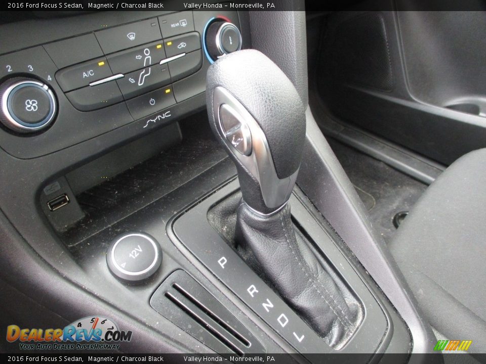 2016 Ford Focus S Sedan Magnetic / Charcoal Black Photo #14