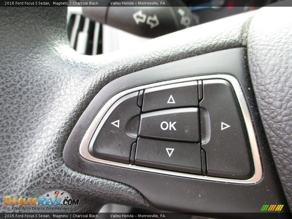 2016 Ford Focus S Sedan Magnetic / Charcoal Black Photo #18