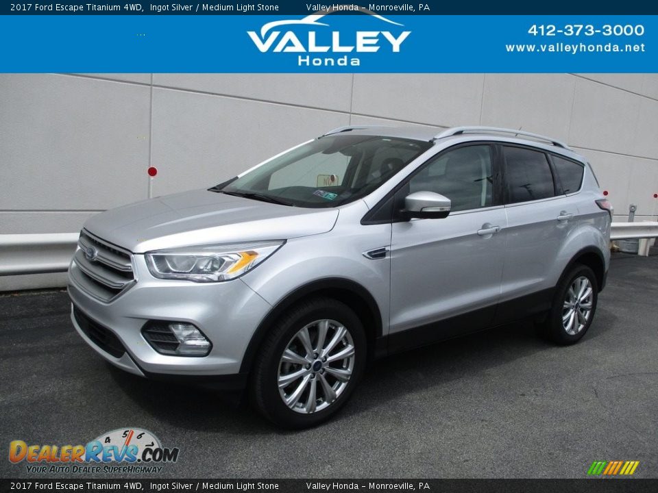2017 Ford Escape Titanium 4WD Ingot Silver / Medium Light Stone Photo #1
