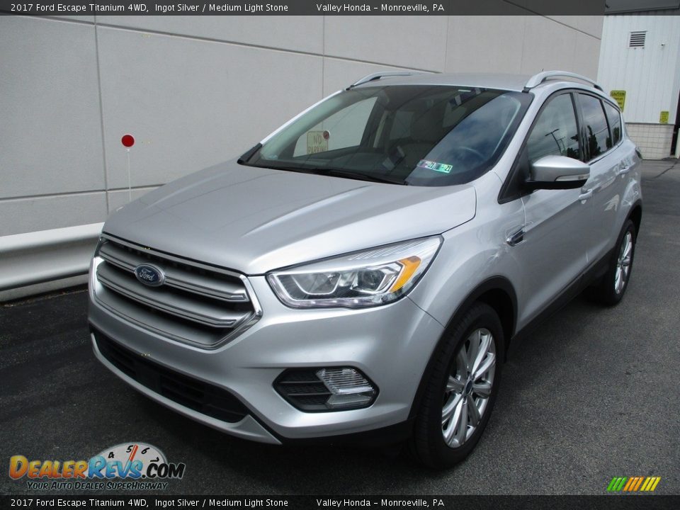 2017 Ford Escape Titanium 4WD Ingot Silver / Medium Light Stone Photo #10