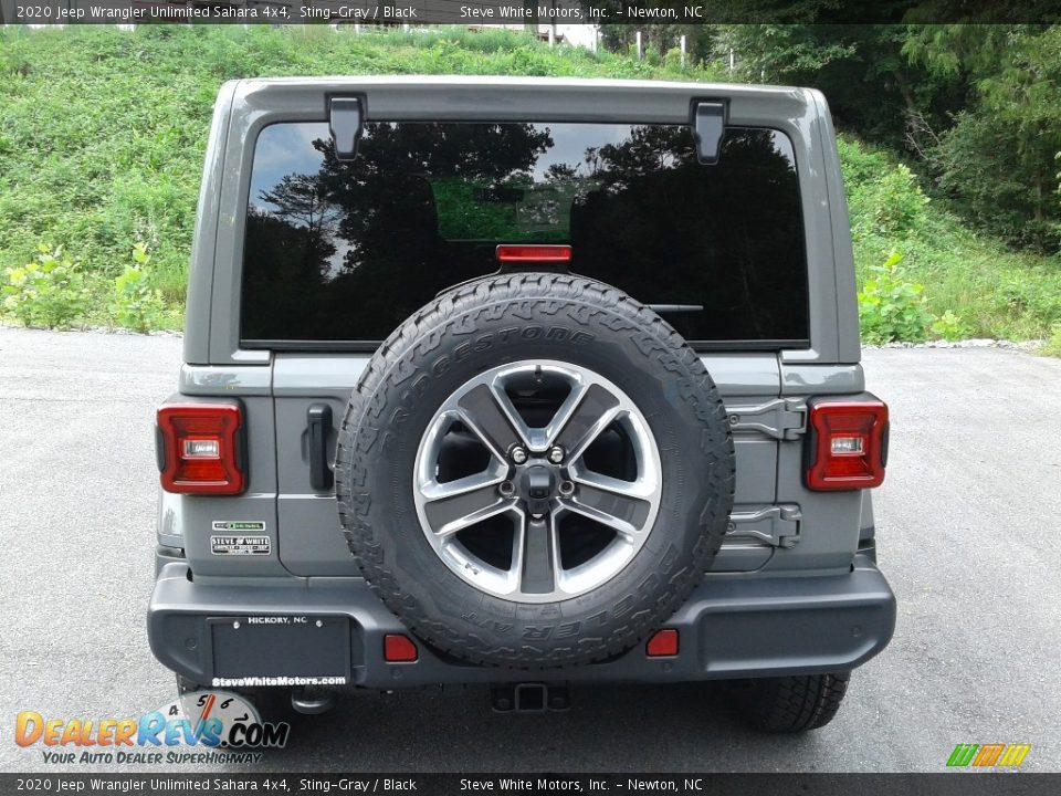 2020 Jeep Wrangler Unlimited Sahara 4x4 Sting-Gray / Black Photo #7