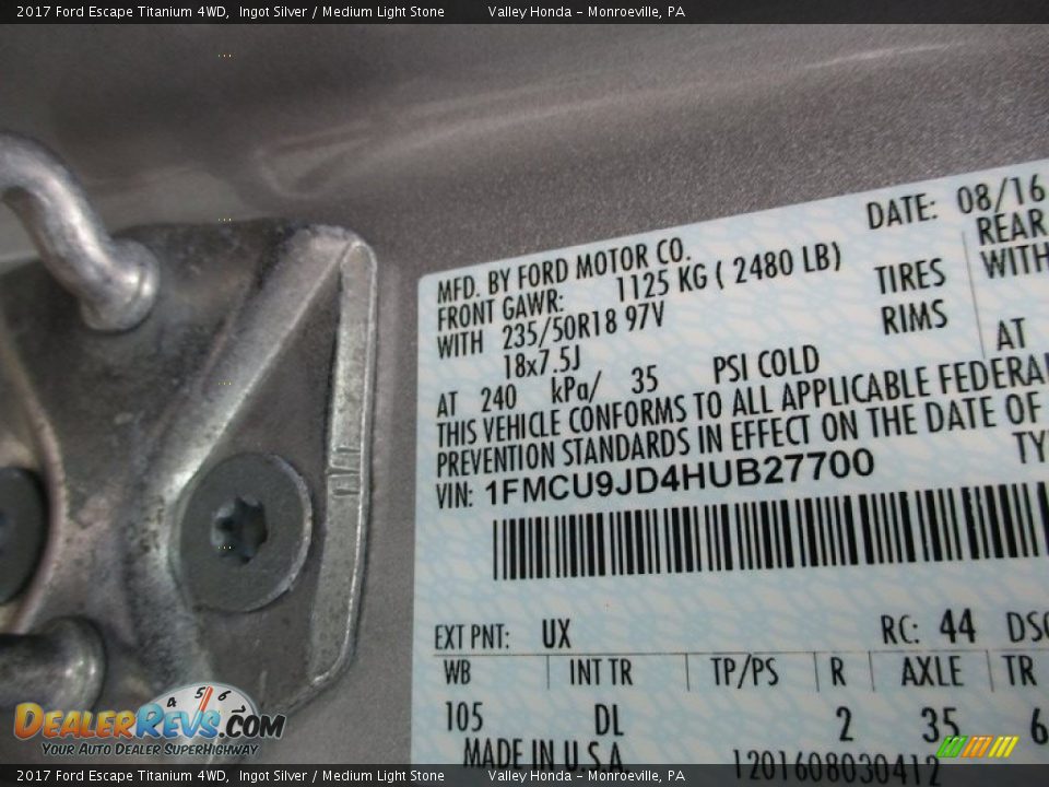 2017 Ford Escape Titanium 4WD Ingot Silver / Medium Light Stone Photo #19