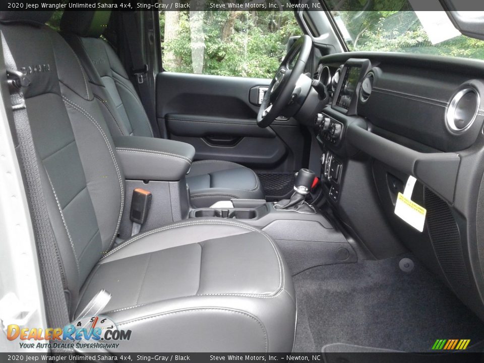 Front Seat of 2020 Jeep Wrangler Unlimited Sahara 4x4 Photo #19