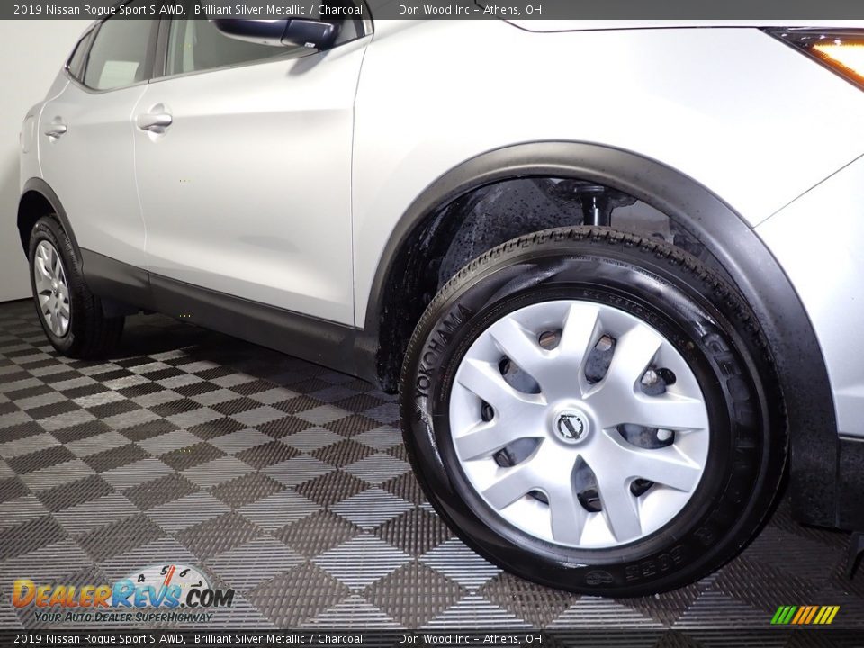 2019 Nissan Rogue Sport S AWD Brilliant Silver Metallic / Charcoal Photo #3