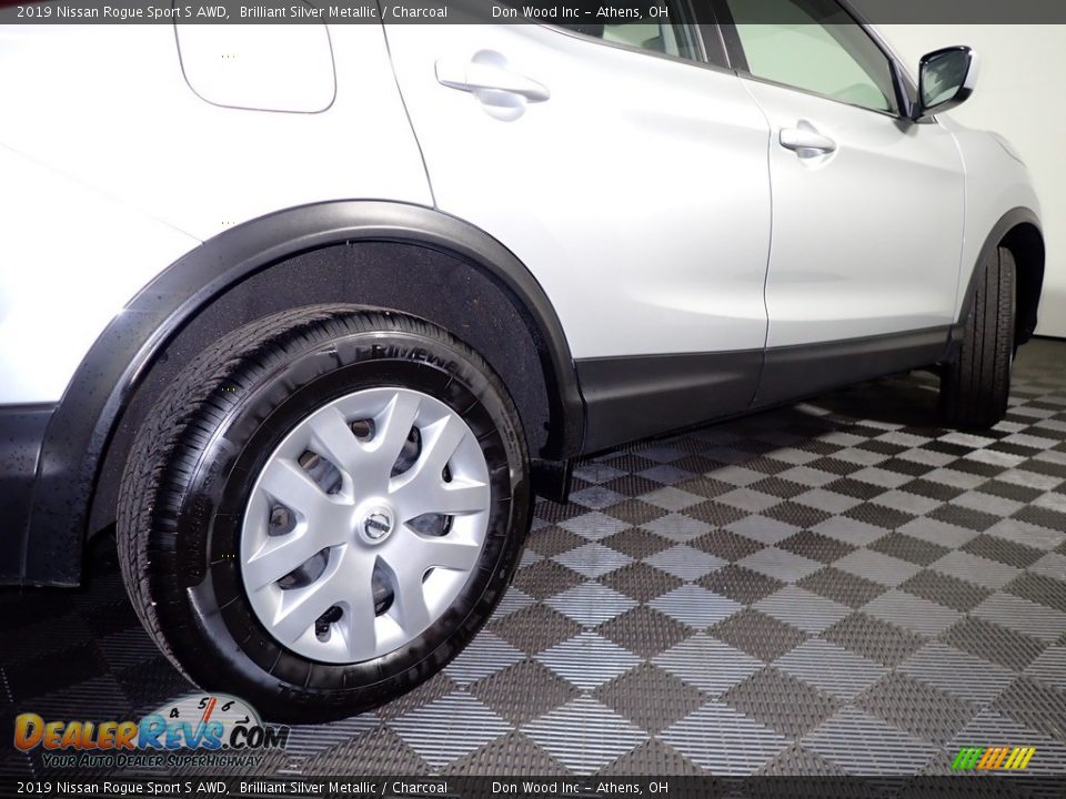 2019 Nissan Rogue Sport S AWD Brilliant Silver Metallic / Charcoal Photo #15