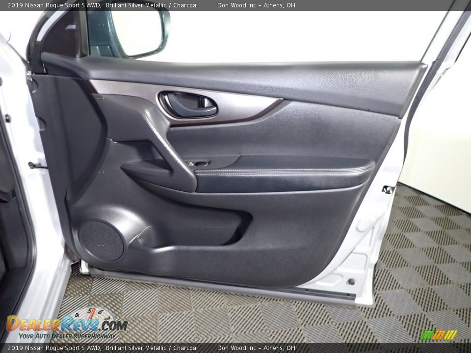 2019 Nissan Rogue Sport S AWD Brilliant Silver Metallic / Charcoal Photo #24