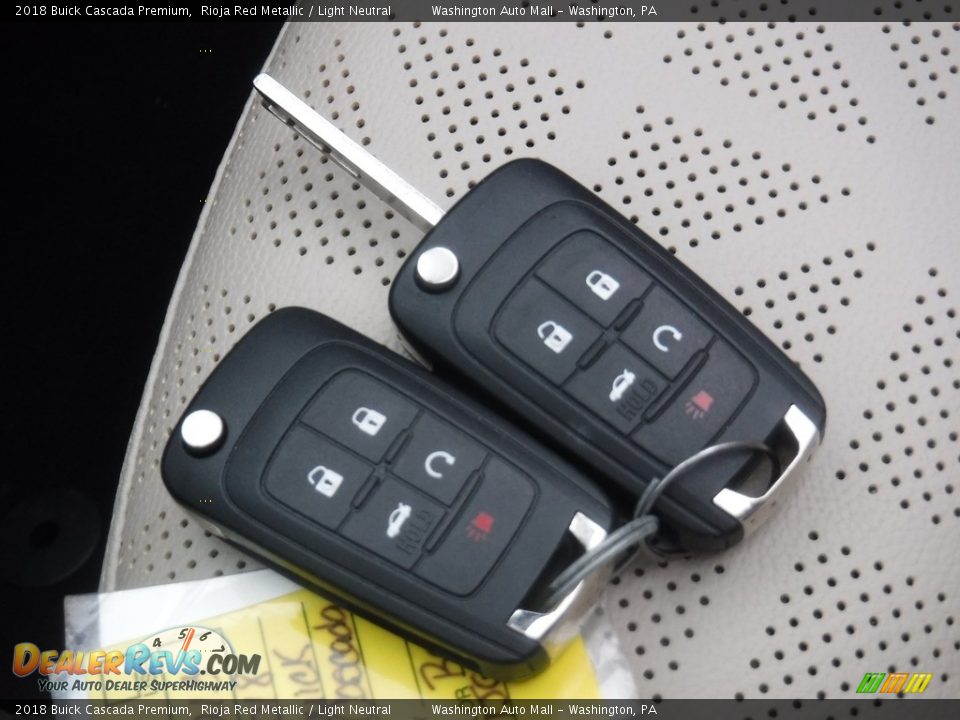 Keys of 2018 Buick Cascada Premium Photo #27