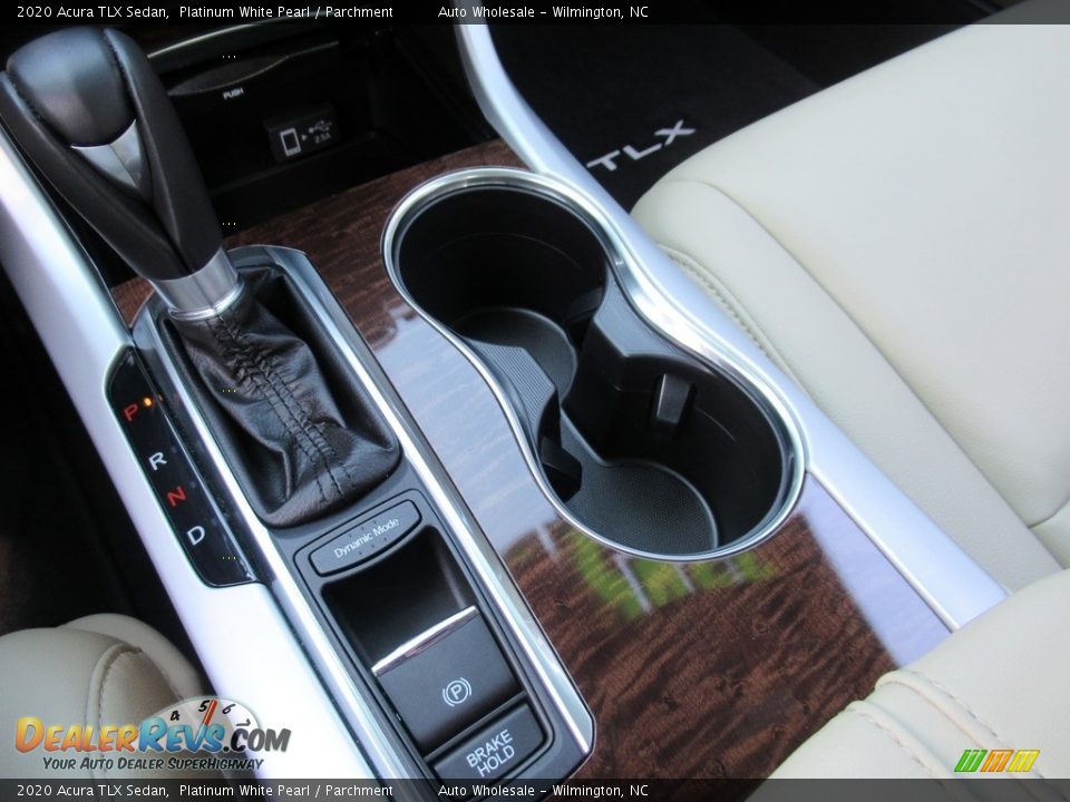 2020 Acura TLX Sedan Platinum White Pearl / Parchment Photo #19