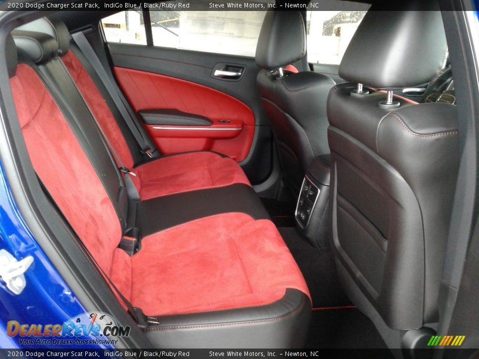2020 Dodge Charger Scat Pack IndiGo Blue / Black/Ruby Red Photo #16