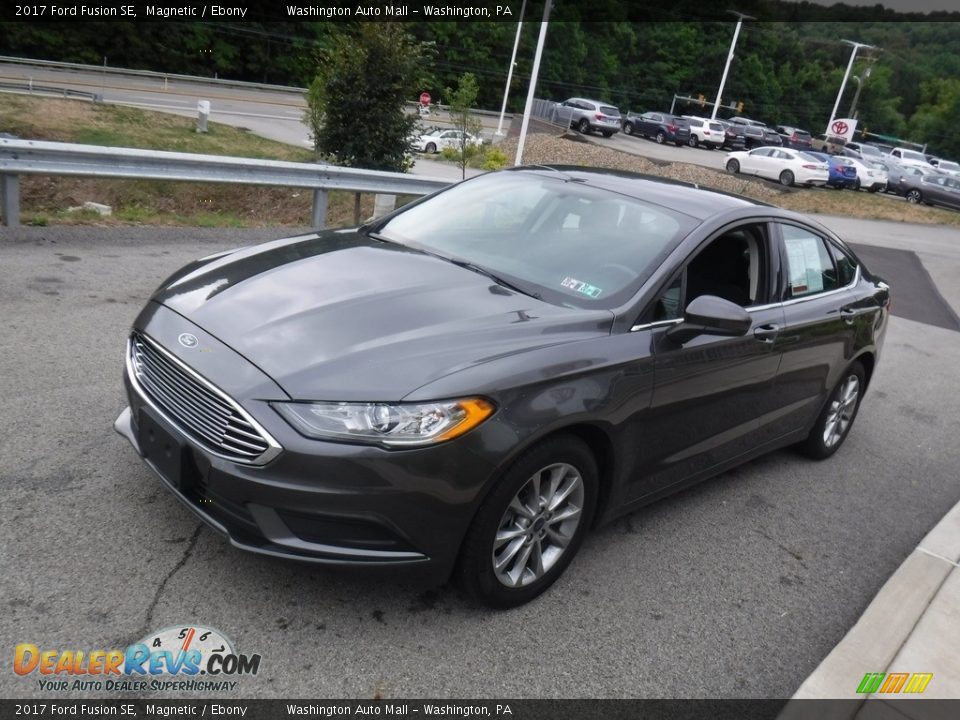 2017 Ford Fusion SE Magnetic / Ebony Photo #5