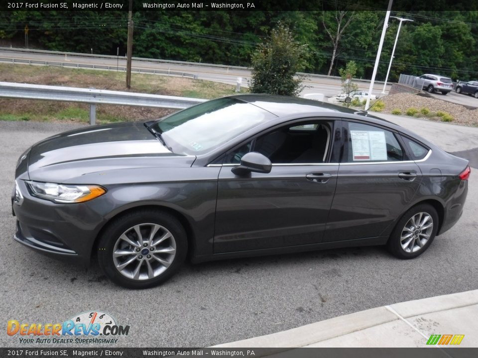 2017 Ford Fusion SE Magnetic / Ebony Photo #6