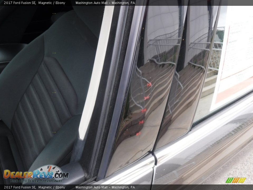 2017 Ford Fusion SE Magnetic / Ebony Photo #7