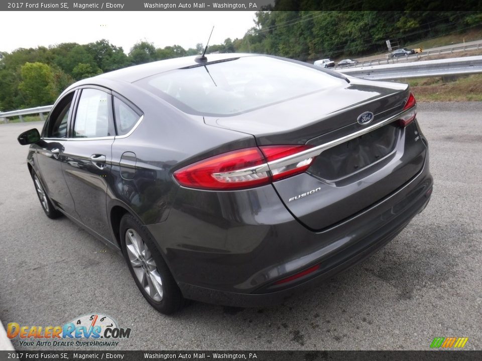 2017 Ford Fusion SE Magnetic / Ebony Photo #8