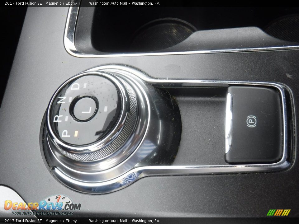 2017 Ford Fusion SE Magnetic / Ebony Photo #17