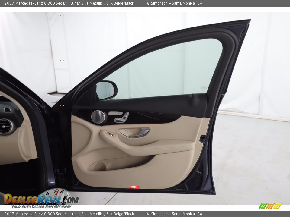 2017 Mercedes-Benz C 300 Sedan Lunar Blue Metallic / Silk Beige/Black Photo #32