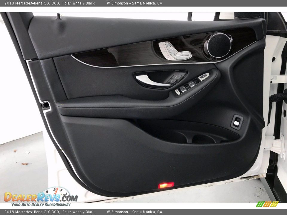 2018 Mercedes-Benz GLC 300 Polar White / Black Photo #25