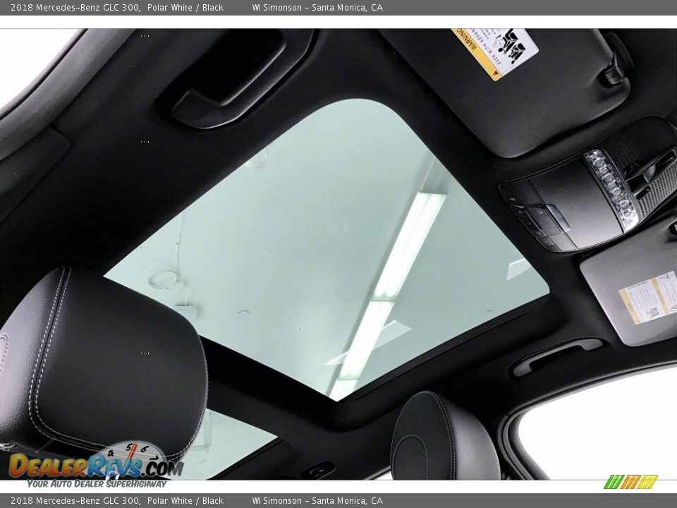 2018 Mercedes-Benz GLC 300 Polar White / Black Photo #29